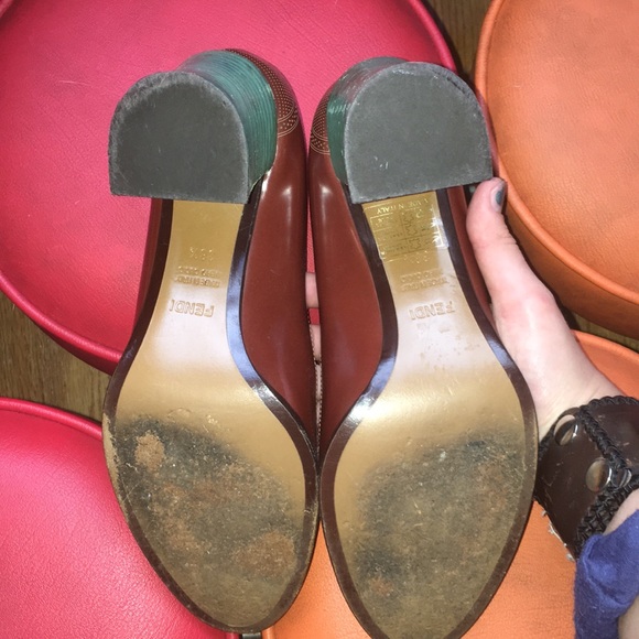 FENDI AUSTEN COLORBLOCK LOAFER PUMPS - Picture 4 of 6